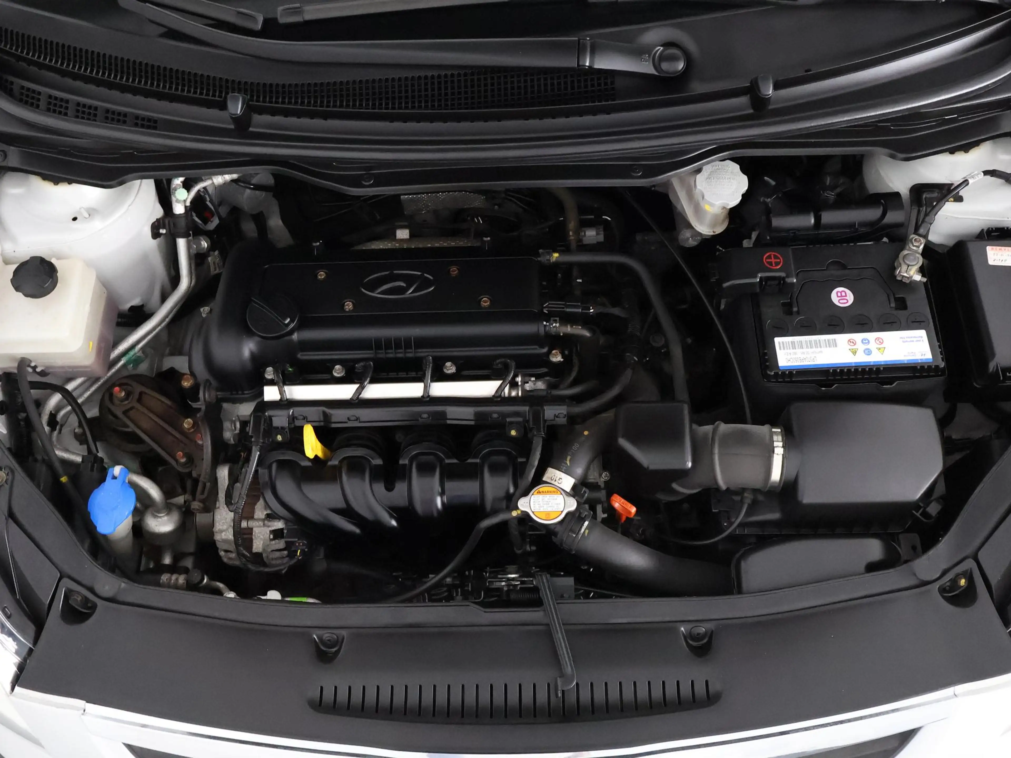 Hyundai i20 1.4i i-Motion Automaat | Airco | Centrale vergrend — photo 21