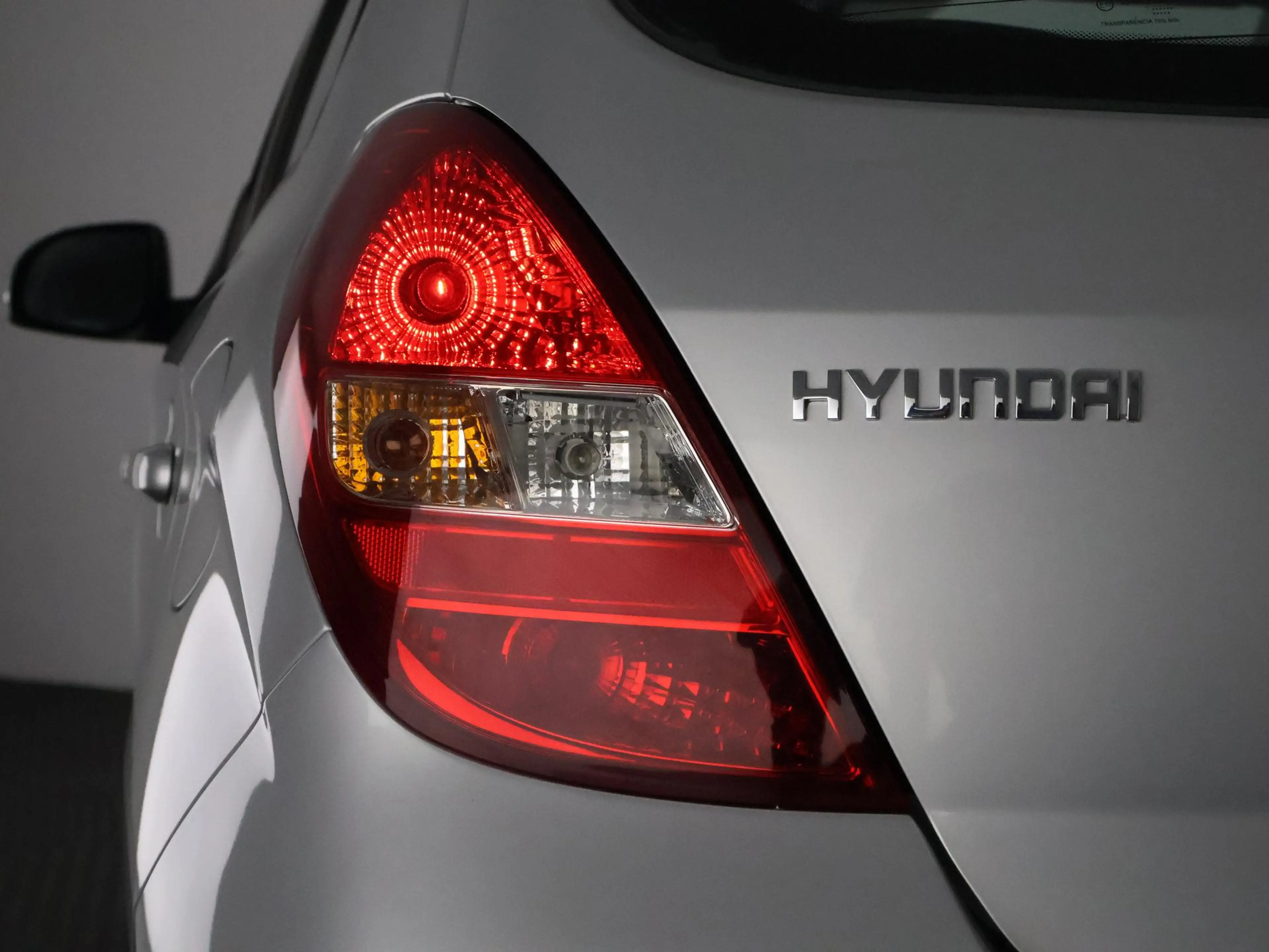Hyundai i20 1.4i i-Motion Automaat | Airco | Centrale vergrend — photo 24