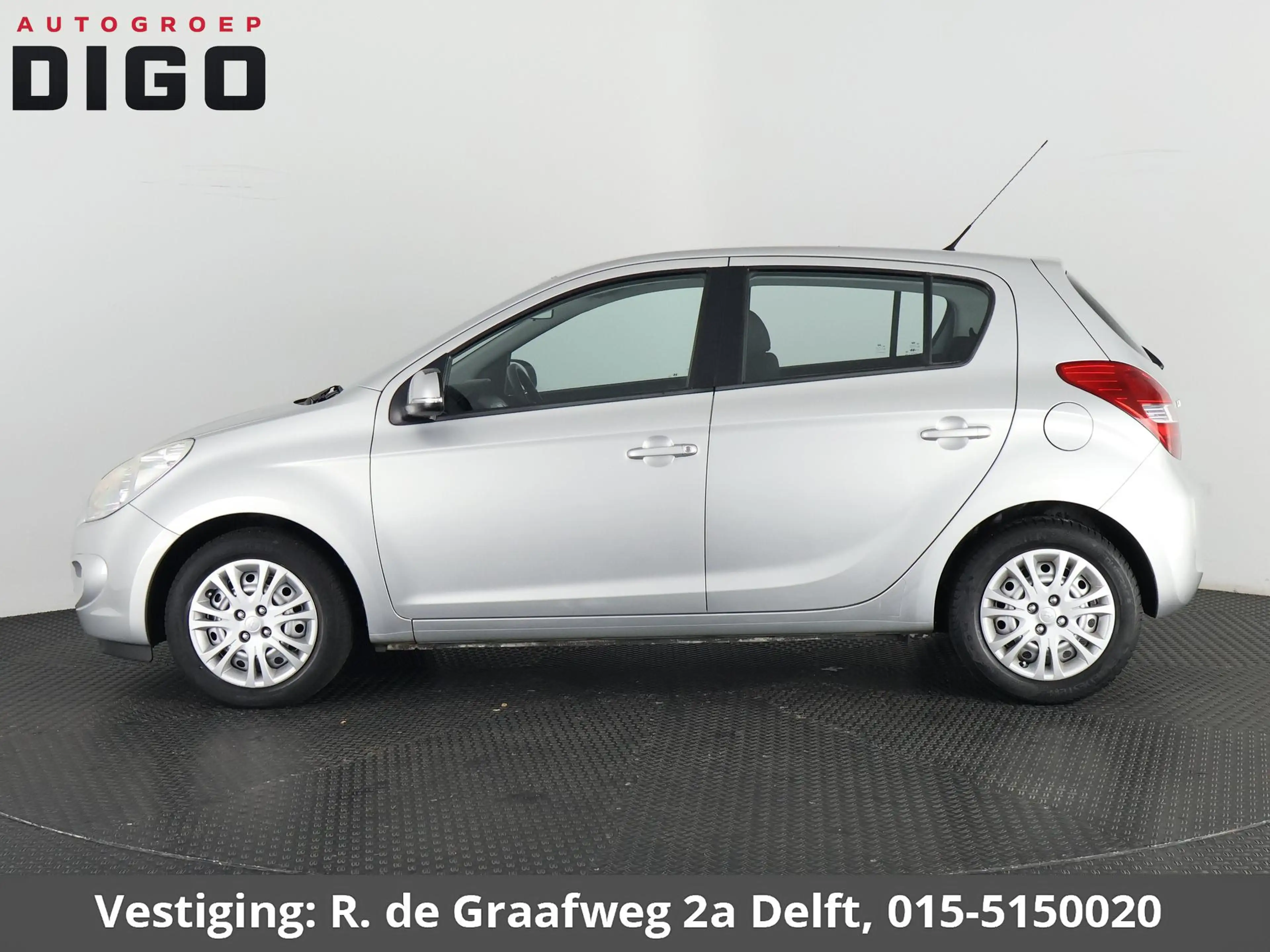 Hyundai i20 1.4i i-Motion Automaat | Airco | Centrale vergrend — photo 4
