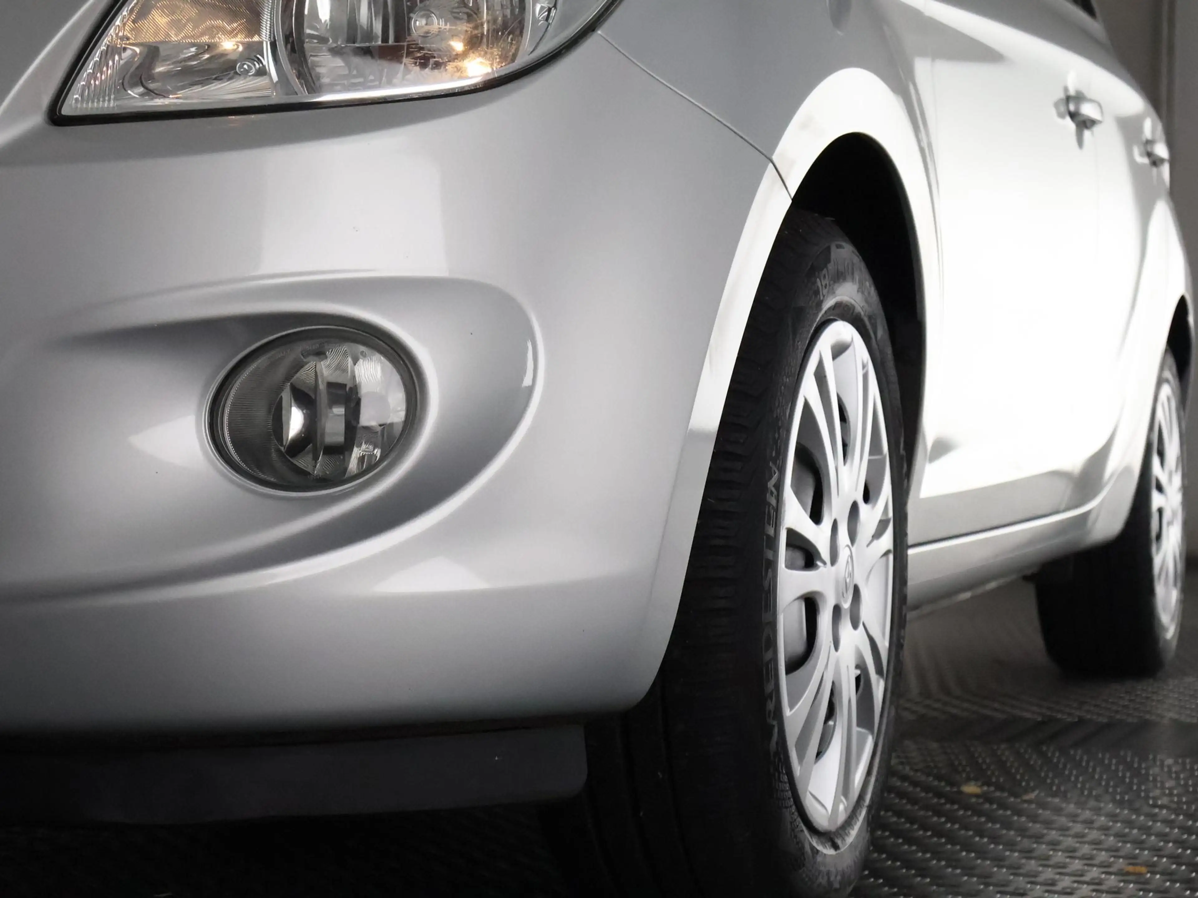 Hyundai i20 1.4i i-Motion Automaat | Airco | Centrale vergrend — photo 22