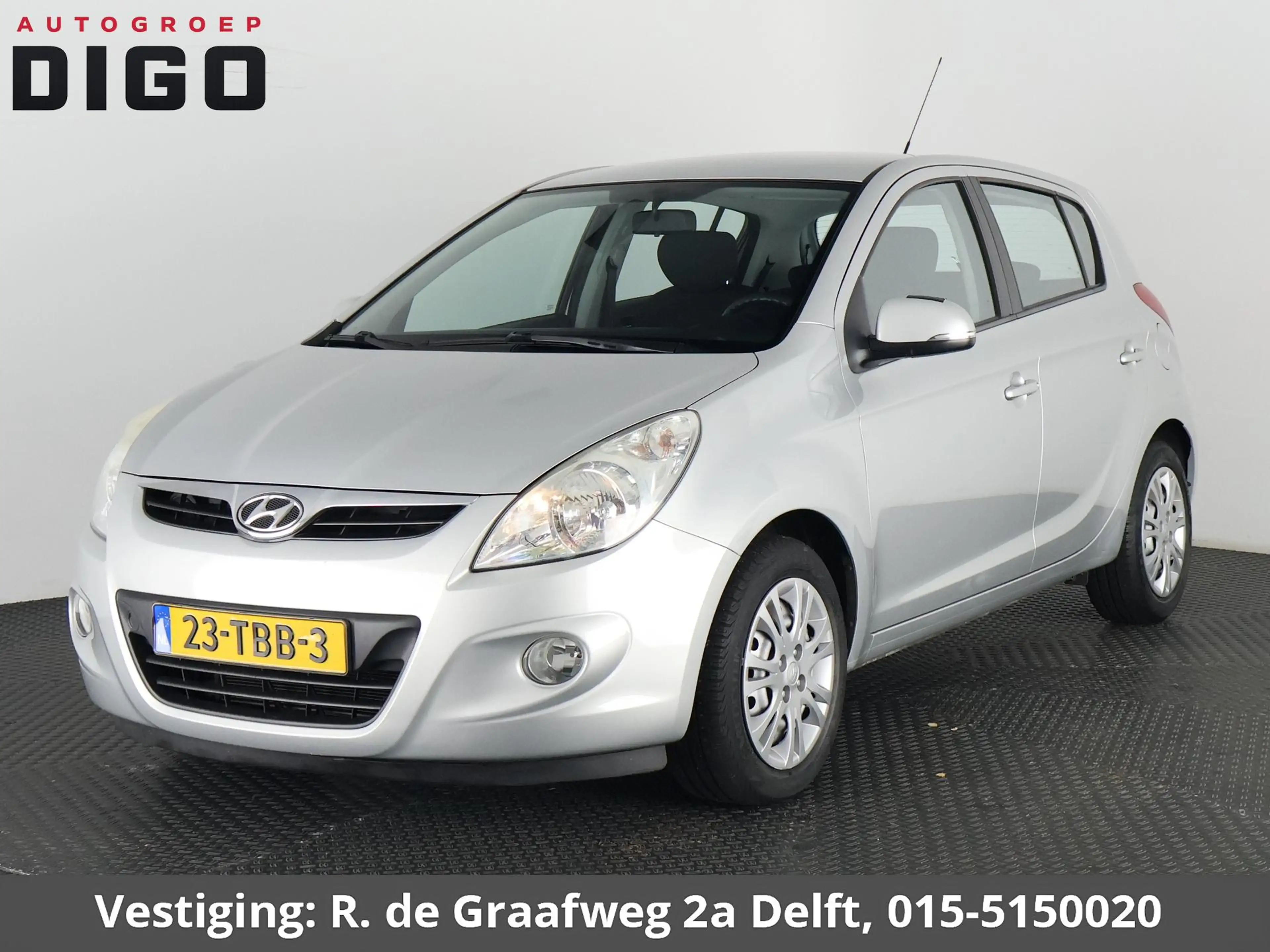 Hyundai i20 1.4i i-Motion Automaat | Airco | Centrale vergrend