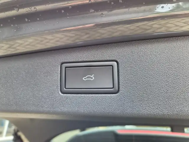 Volkswagen Tiguan view 10