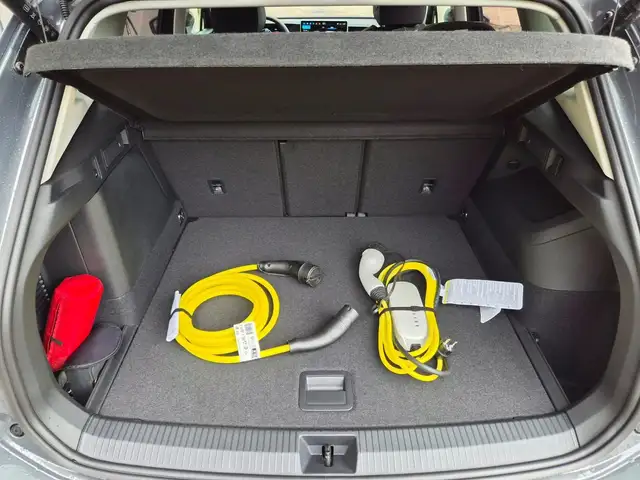 Volkswagen Tiguan view 9
