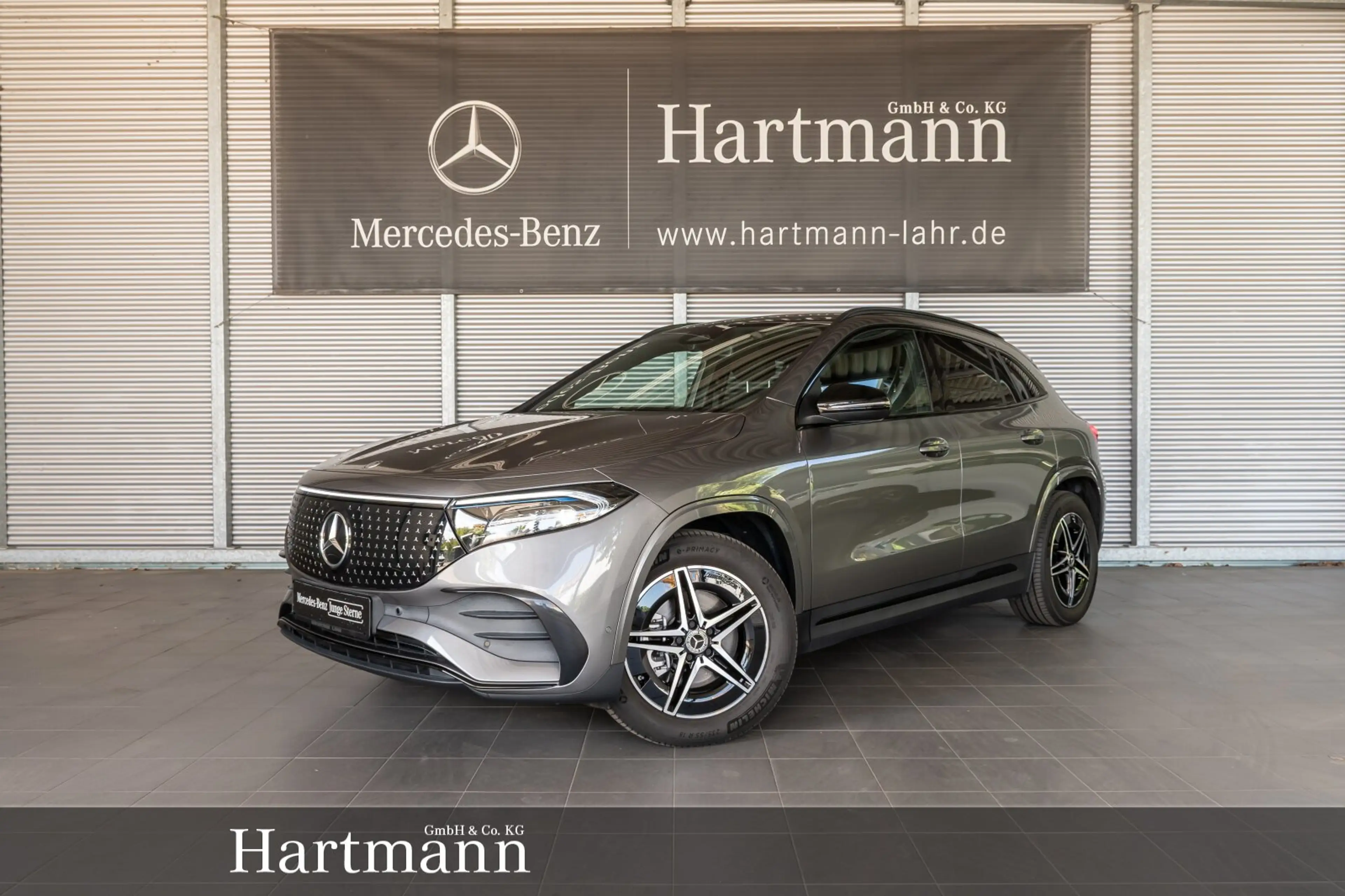 Mercedes-Benz EQA 300 EQA 300 4MATIC AMG Advanced Night AHK Totwinkel