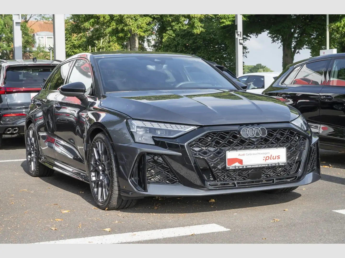 Audi RS3 Sportback 2.5 TFSI quattro Facelift Sport Grau - 2
