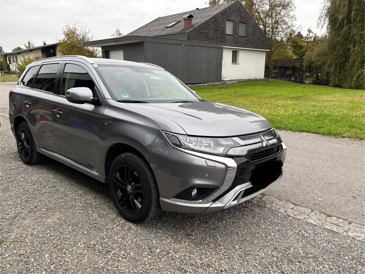 Mitsubishi Outlander 2,4 PHEV Intense - 2