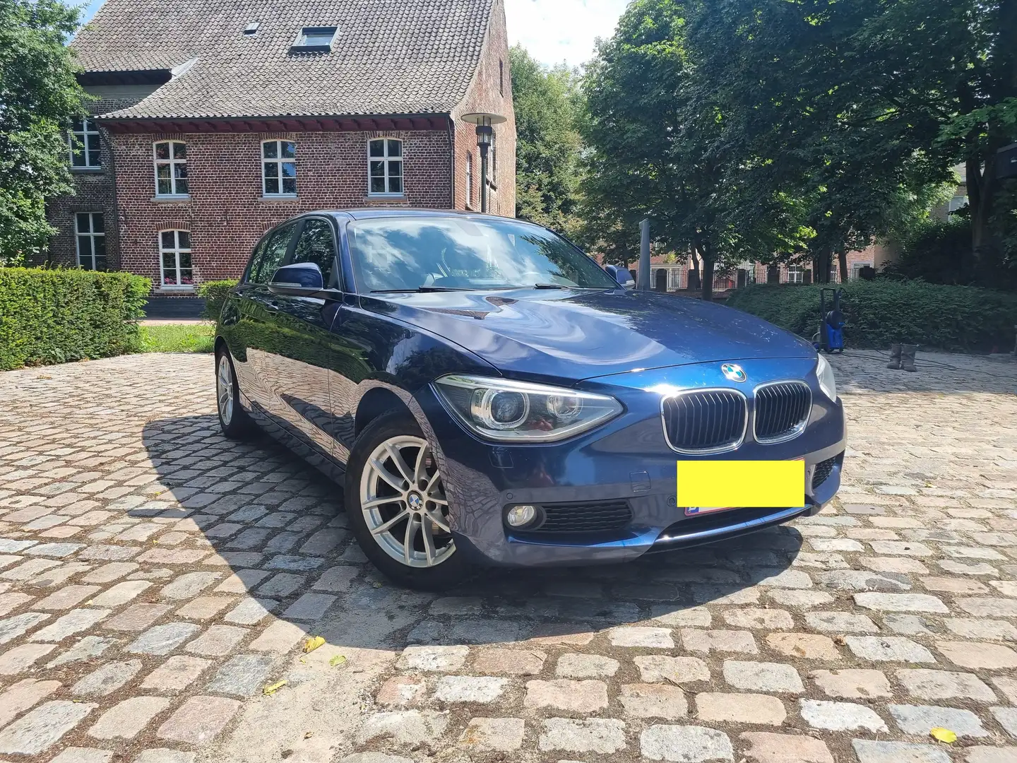 BMW 116 116d EfficientDynamics Edition Bleu - 1