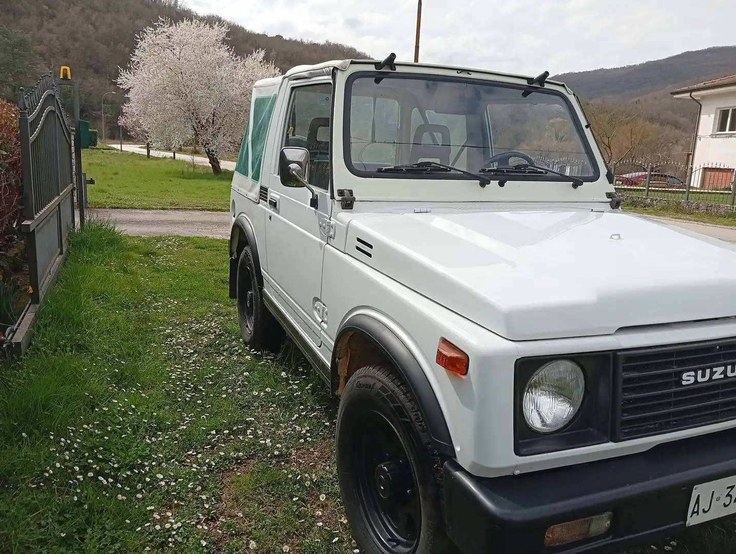 Suzuki SJ 413 SJ Berlina 1.3 413 VS Sport Weiß - 2