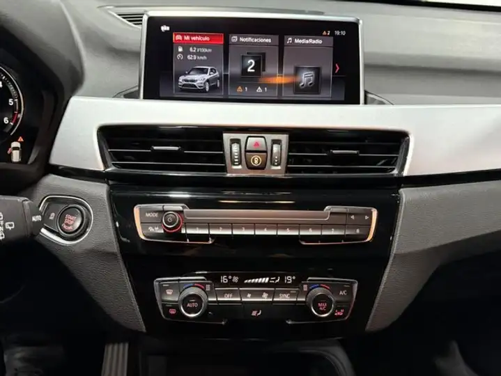 BMW X1 2022, foto 32