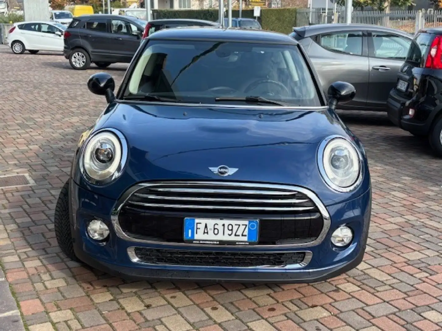 MINI Cooper D 1.5 Cooper D Bleu - 2