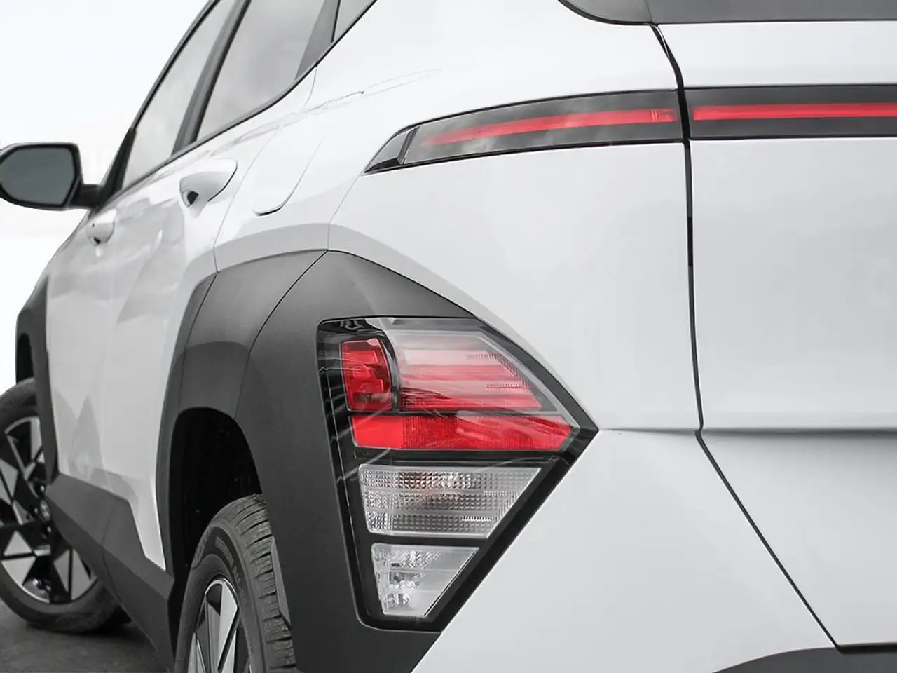 Hyundai KONA снимка Hyundai KONA