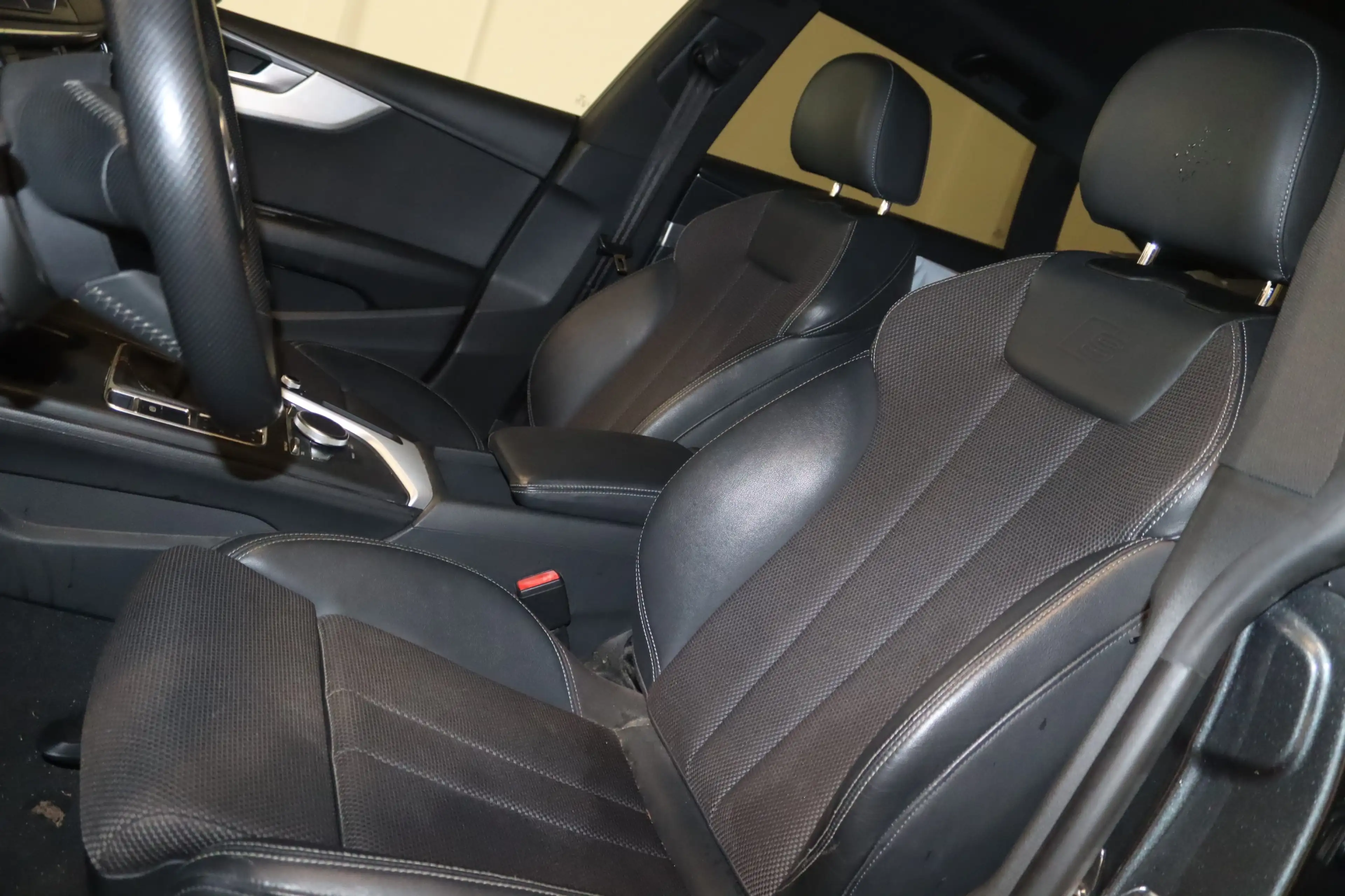 Audi A5 2.0 TFSI SB S line Plus-Virtual-Navi-LED-SHZ- — photo 4