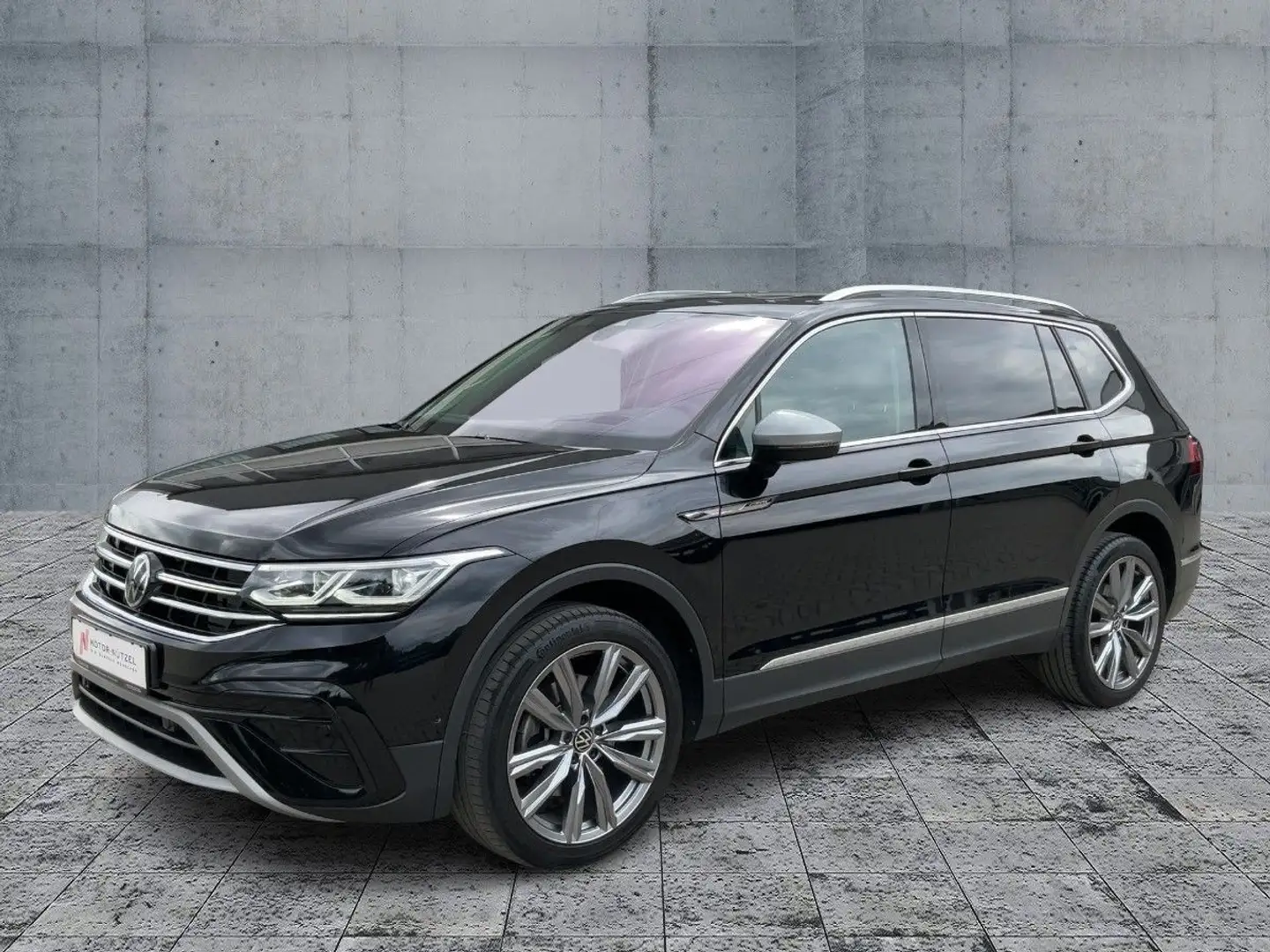 Volkswagen Tiguan Allspace 2.0 TDI 4M DSG IQ+NAVI+ACC+PANO Schwarz - 2