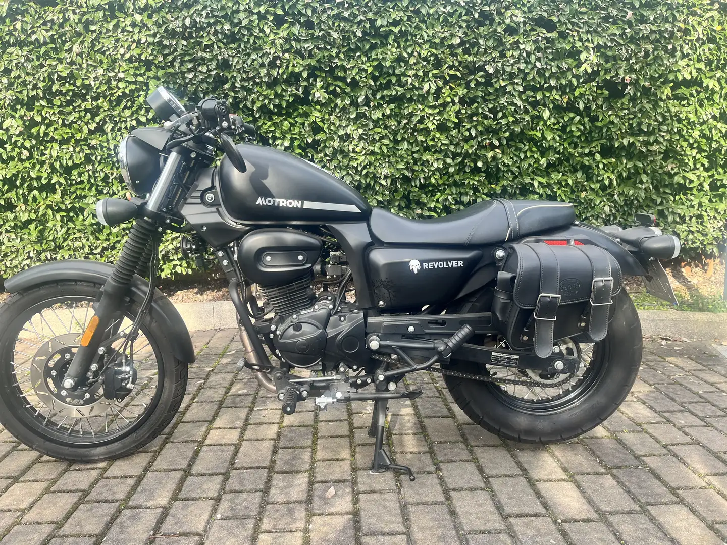 Motron Revolver 125 Noir - 1