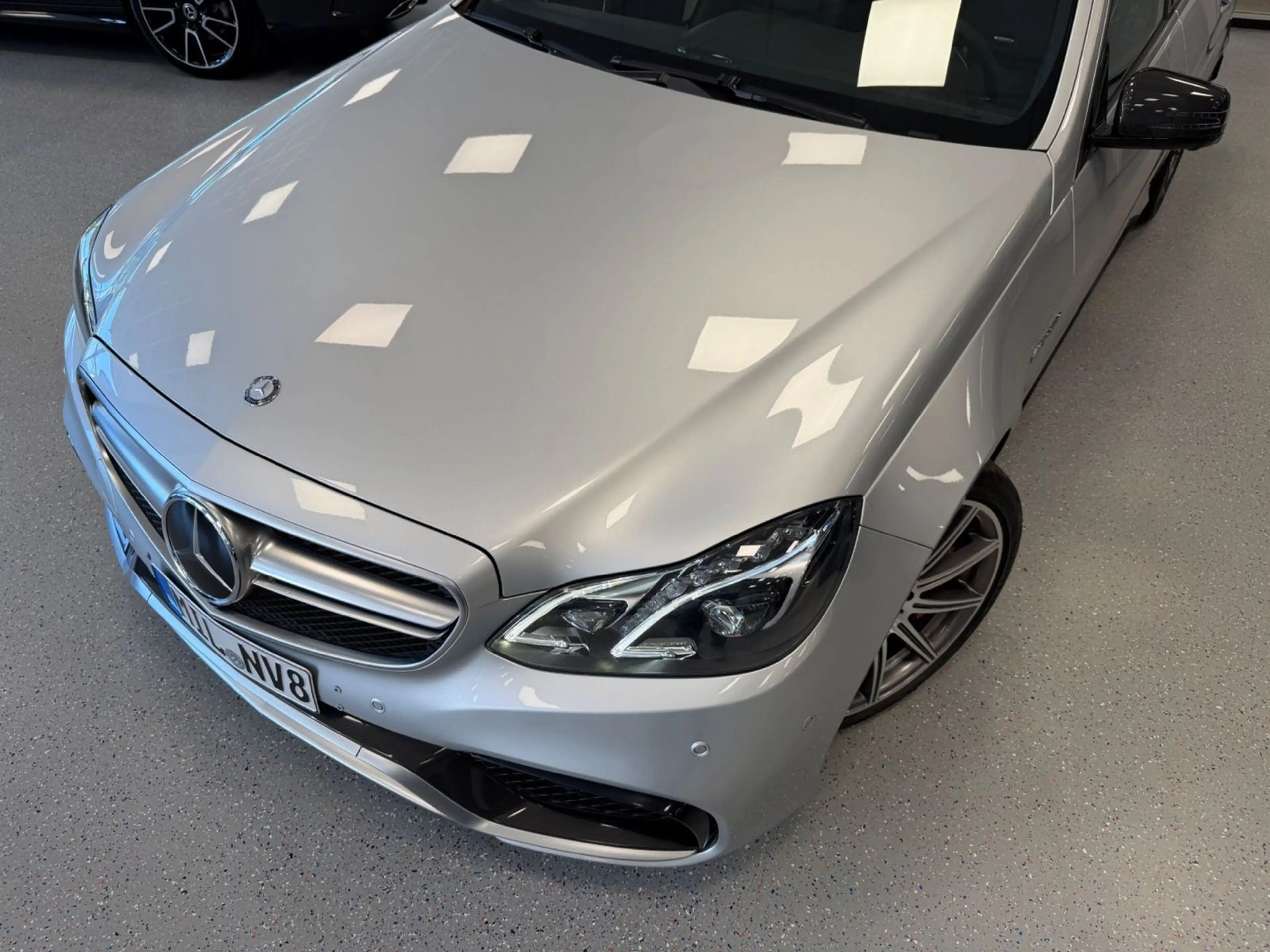 Mercedes-Benz E 63 AMG S 4MATIC|Carbon|Keramik|H/K|Einmalig — photo 3