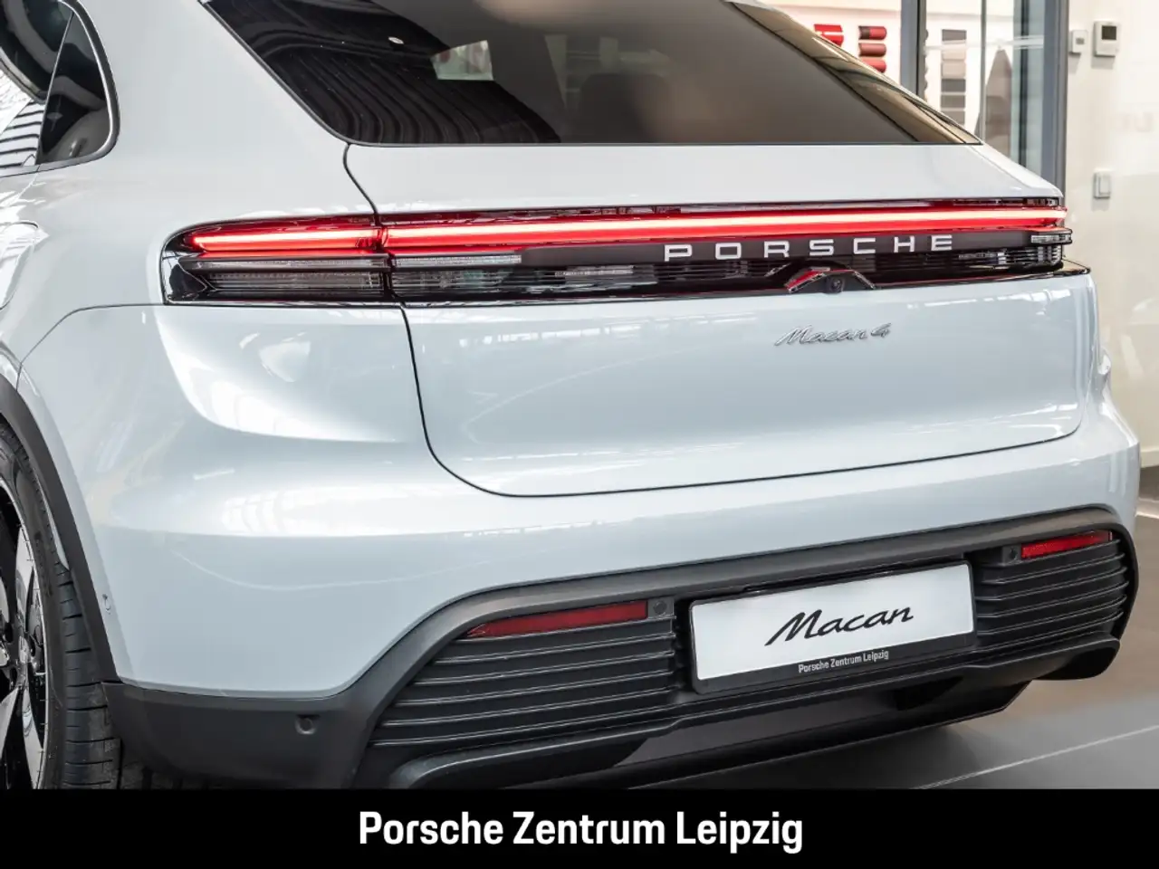 Porsche Macan 2026 — фото 13