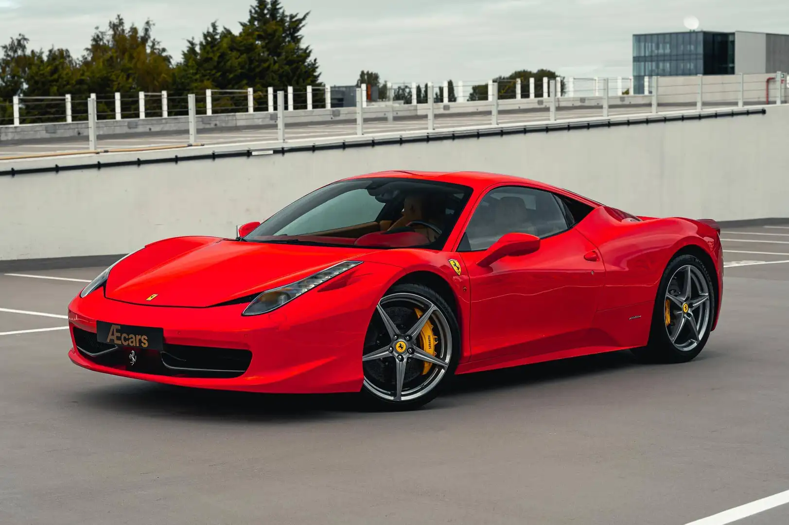 Ferrari 458 ITALIA*** V8 F1 / TAILORMADE / CERAMIC BRAKES *** Rot - 1