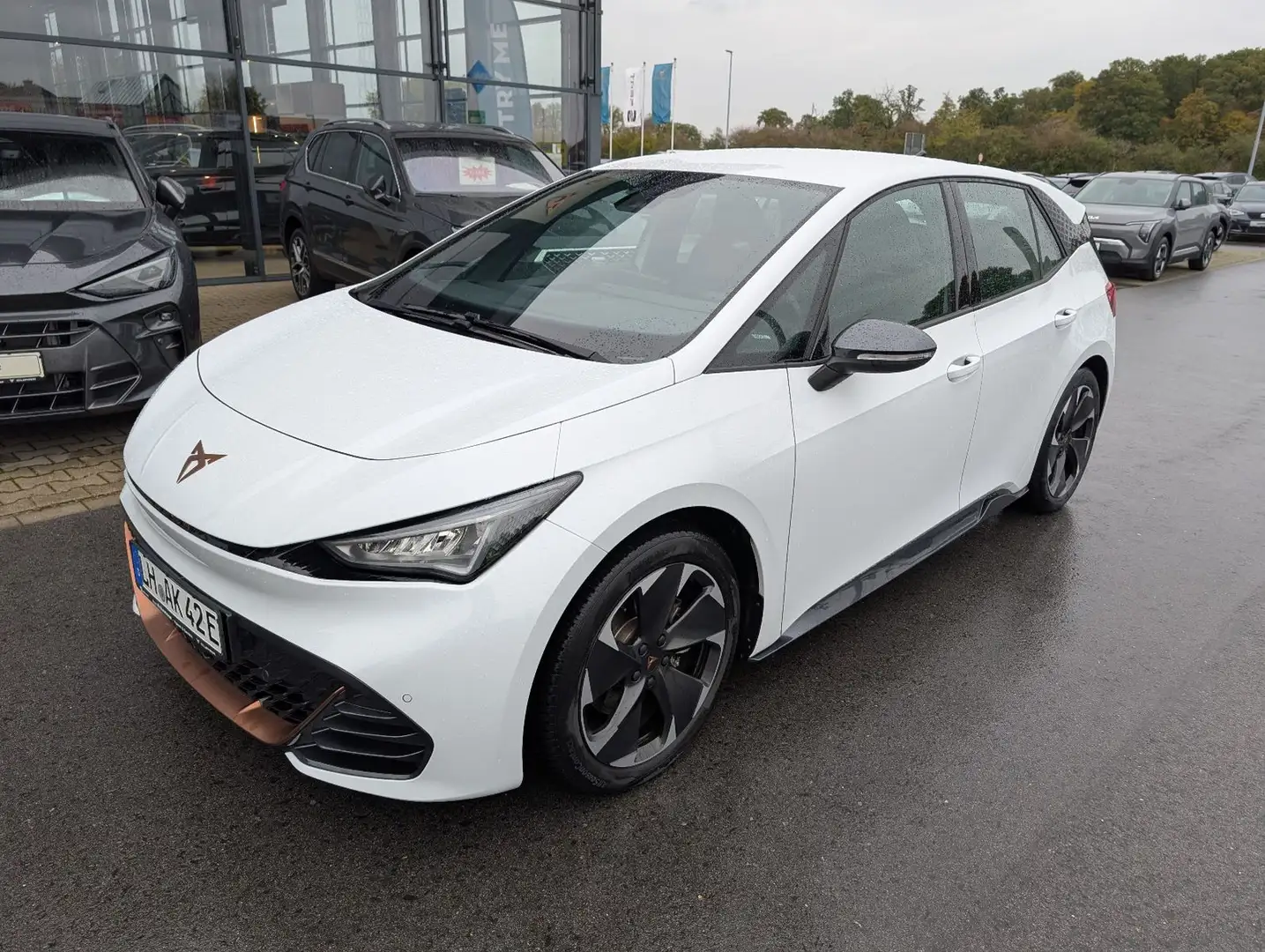 CUPRA Born 150 kW *GJR*Wärmepumpe* Weiß - 2