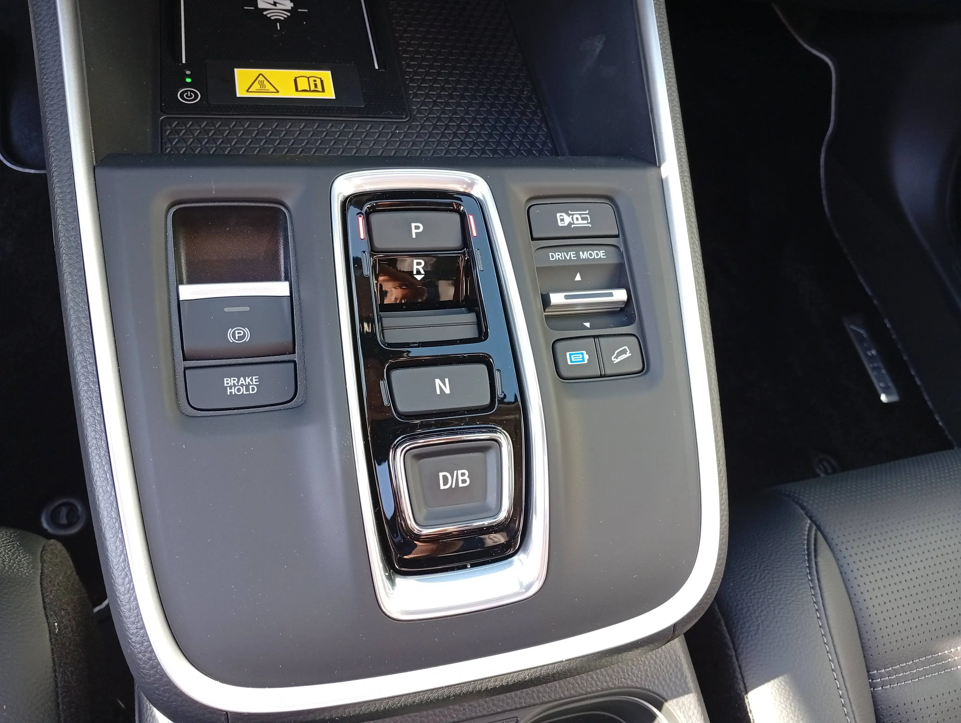 Honda CR-V CR-V Plug in Hybrid e:PHEV 2.0 i-MMD Hybrid 2WD Elegance Tech — photo 15