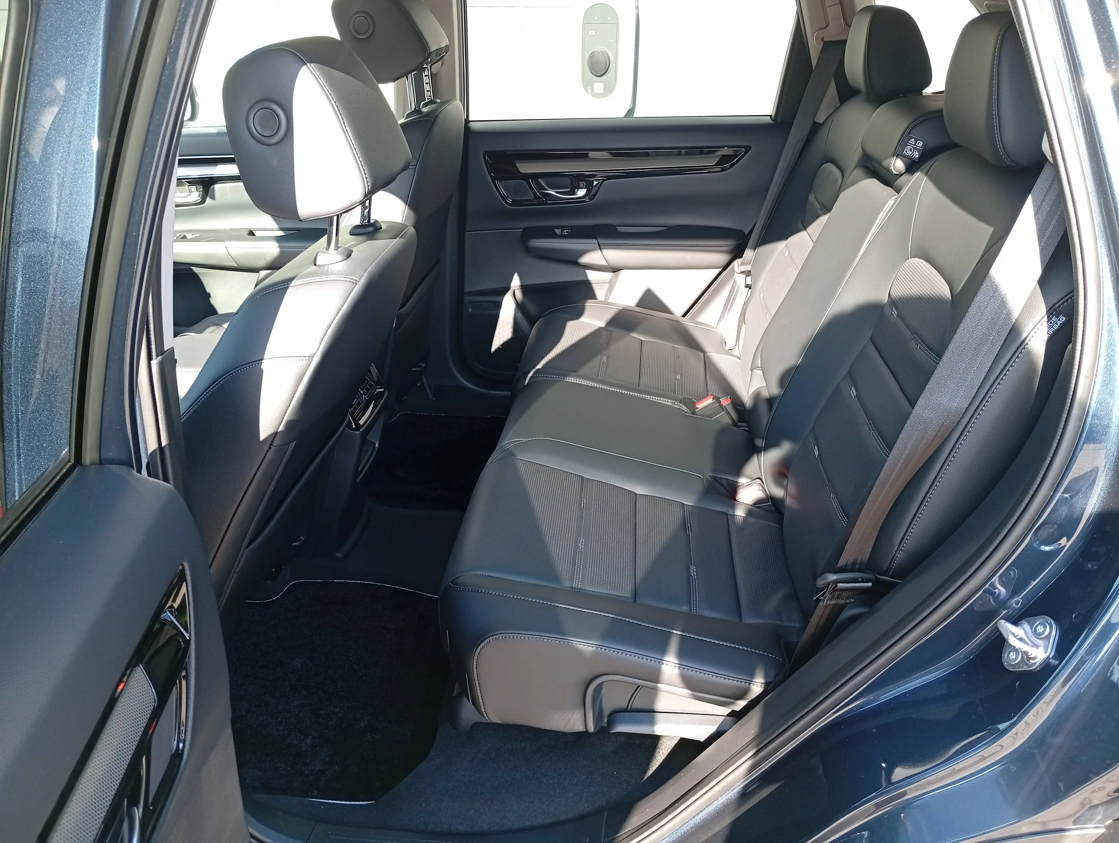 Honda CR-V CR-V Plug in Hybrid e:PHEV 2.0 i-MMD Hybrid 2WD Elegance Tech — photo 8