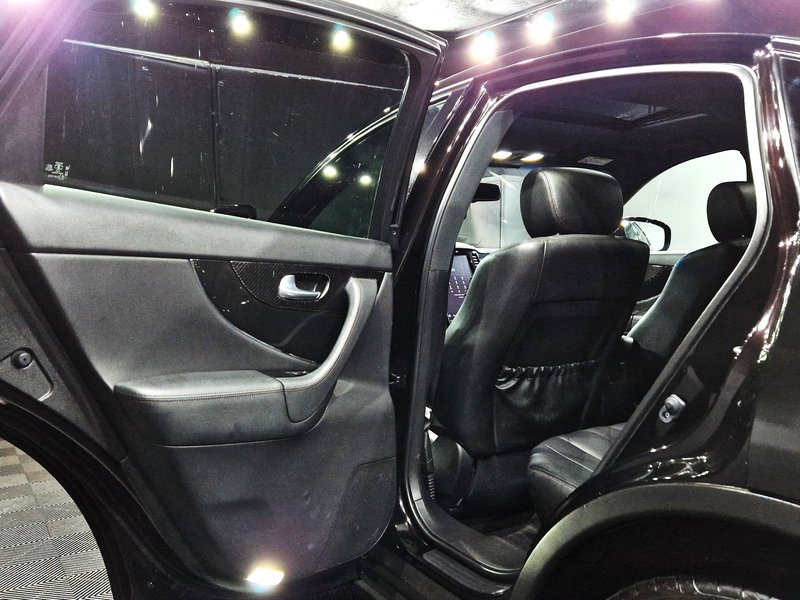 Infiniti QX70 S 5.0 V8 Premium|AUTOM|LEDER|PANO|LED|21 ZOLL| — photo 11