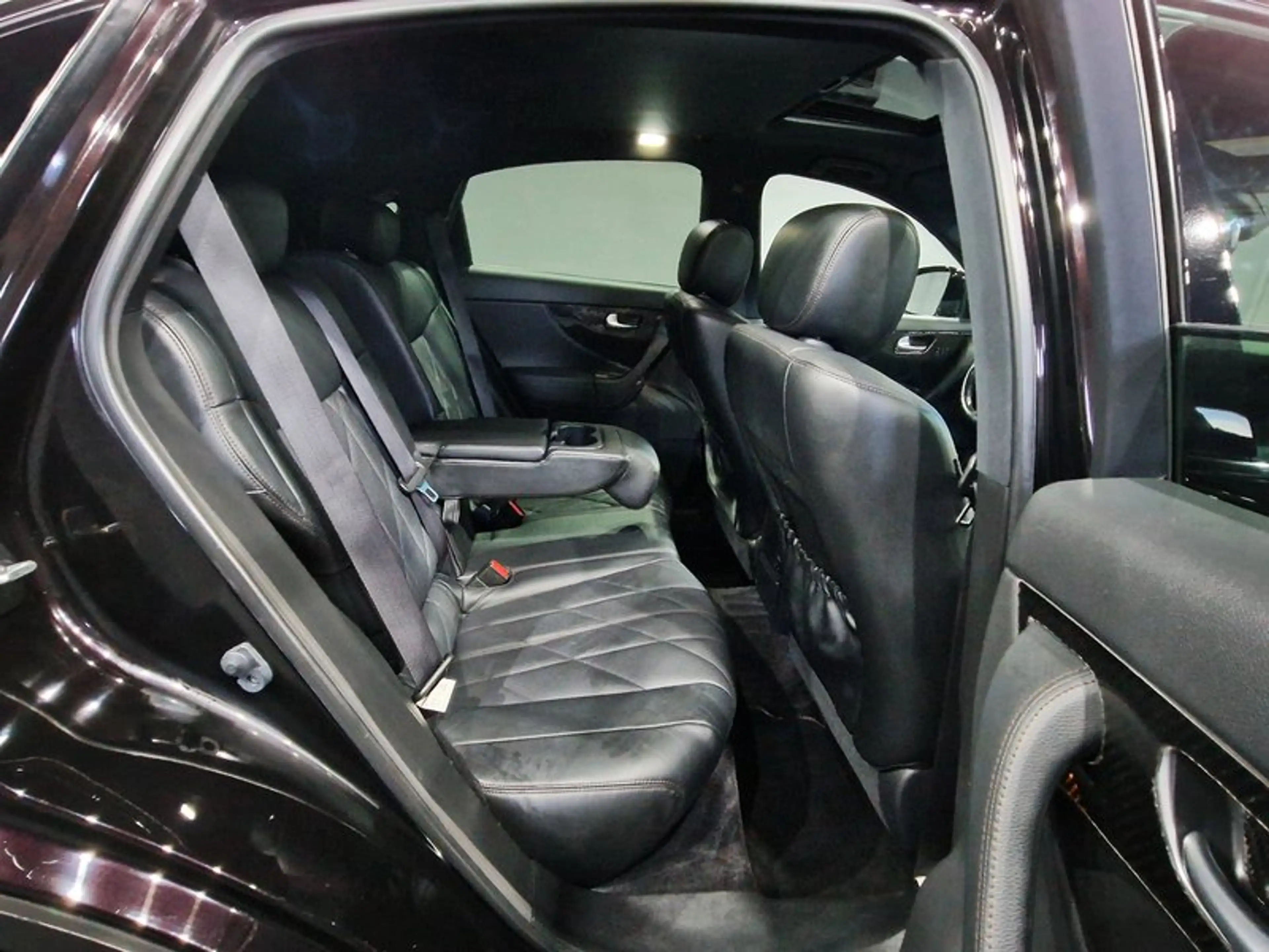 Infiniti QX70 S 5.0 V8 Premium|AUTOM|LEDER|PANO|LED|21 ZOLL| — photo 13