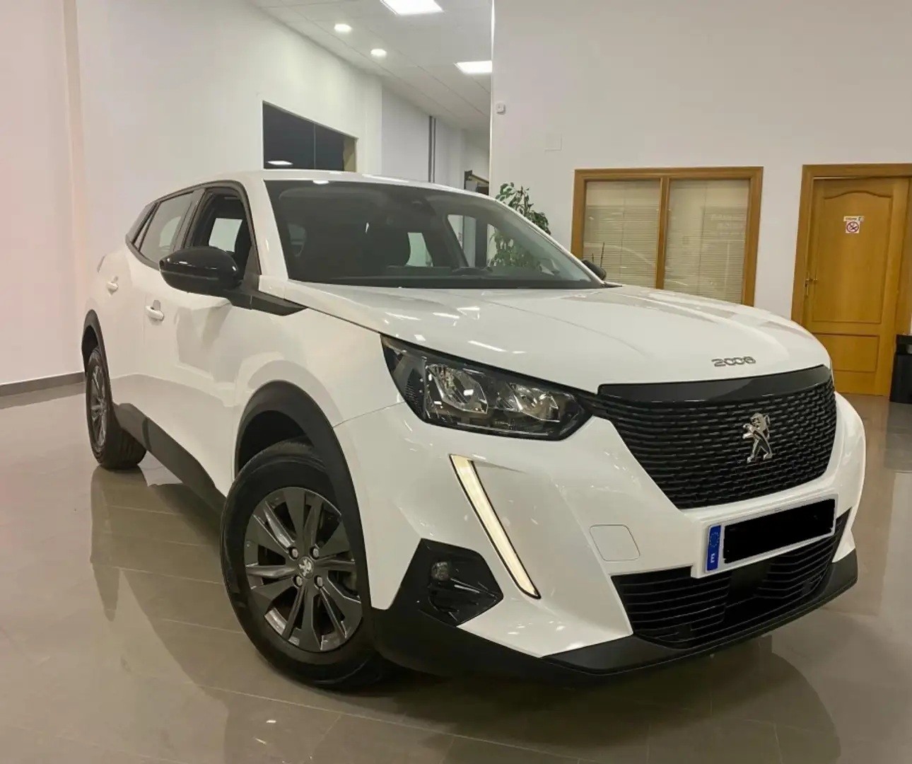 Peugeot 2008 1.5BlueHDi S&S Active Pack 110 Blanco - 1