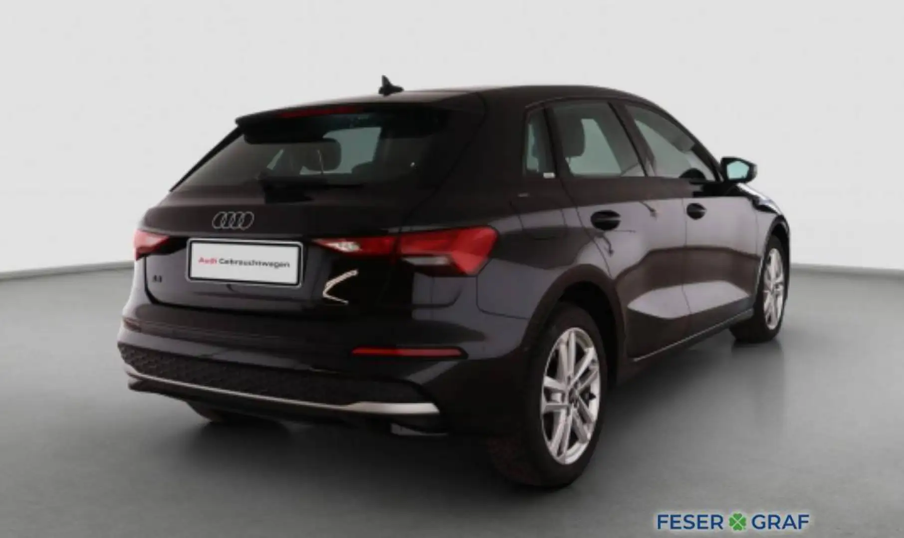 Audi A3 Advanced 30 TDI Navi+/SHZ/AHK/VC+ Schwarz - 2