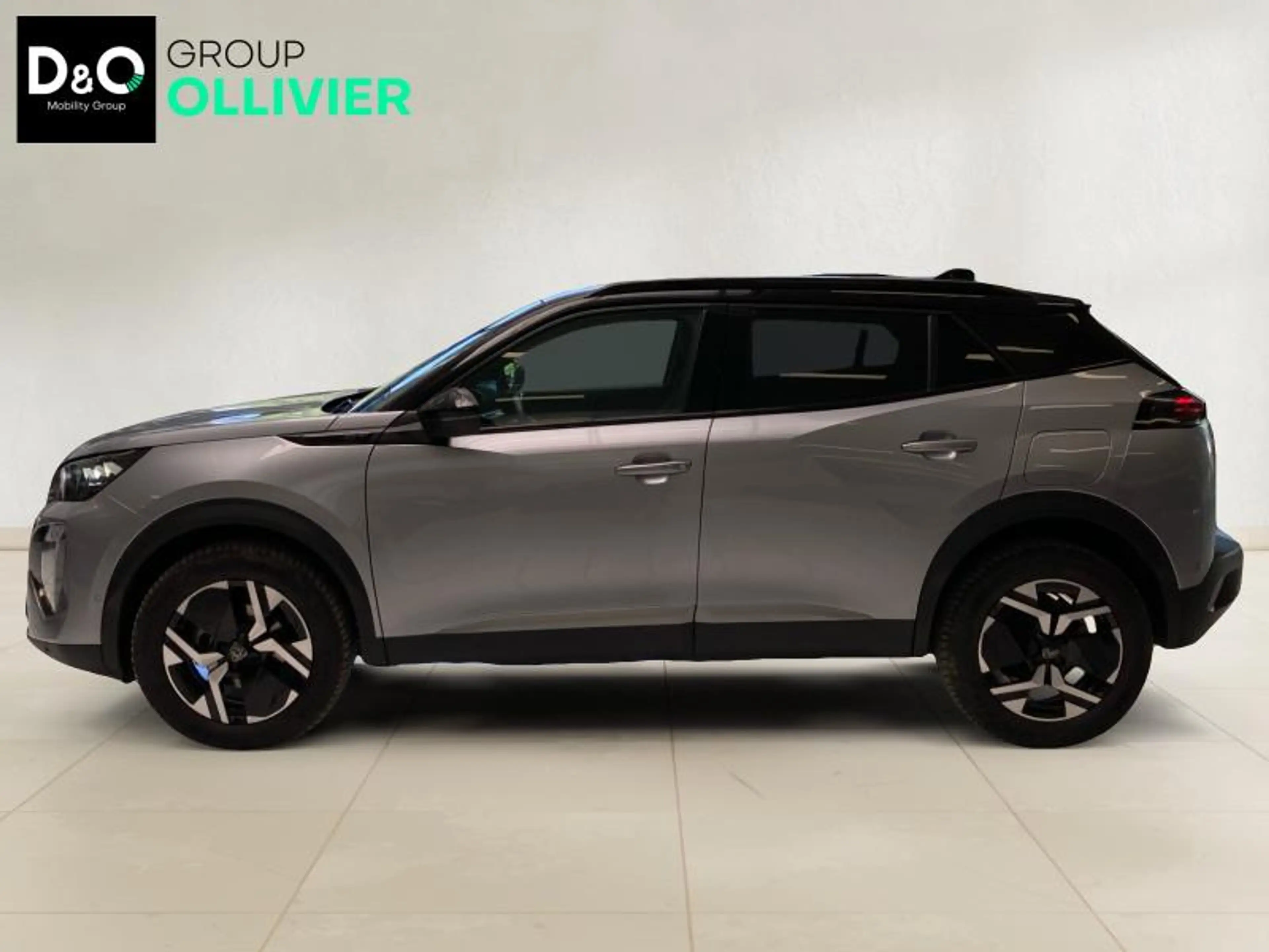 Peugeot 2008 II GT — photo 4