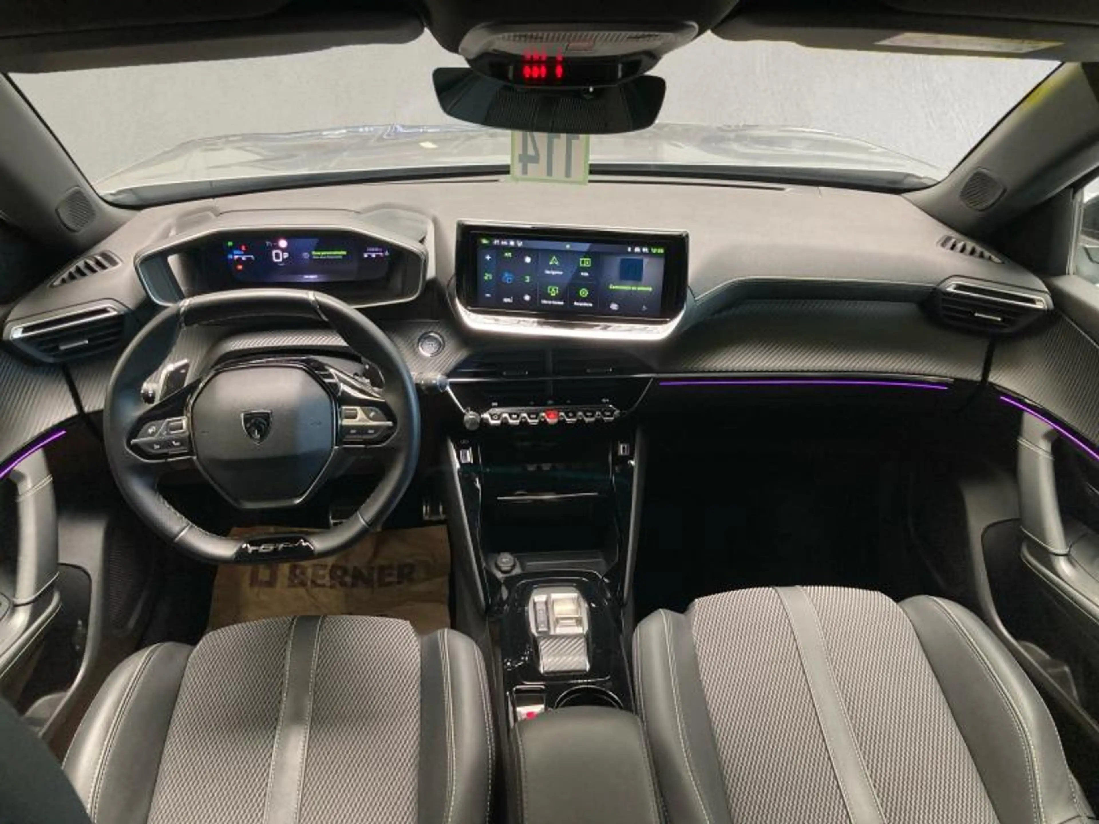 Peugeot 2008 II GT — photo 15