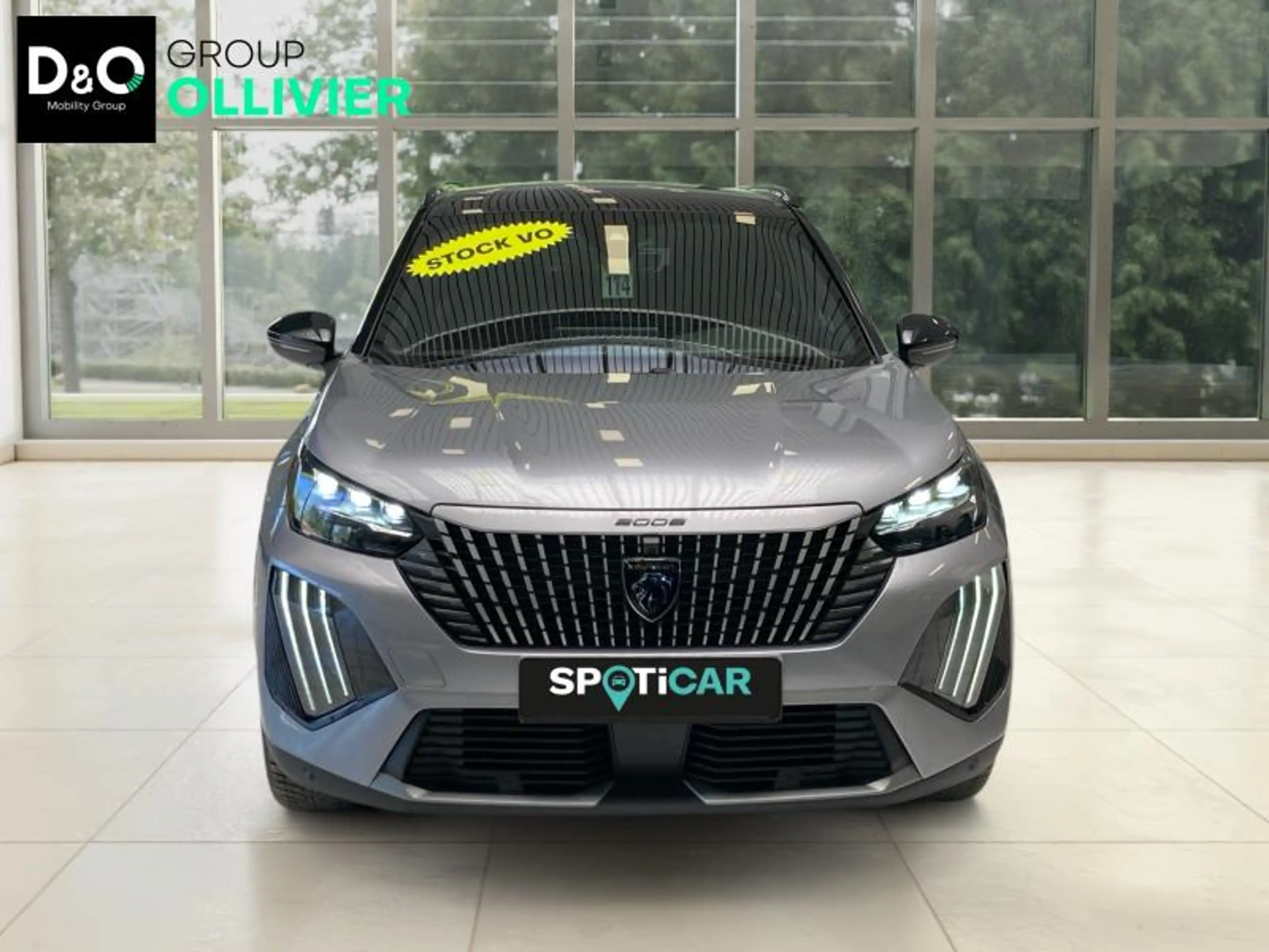 Peugeot 2008 II GT — photo 2