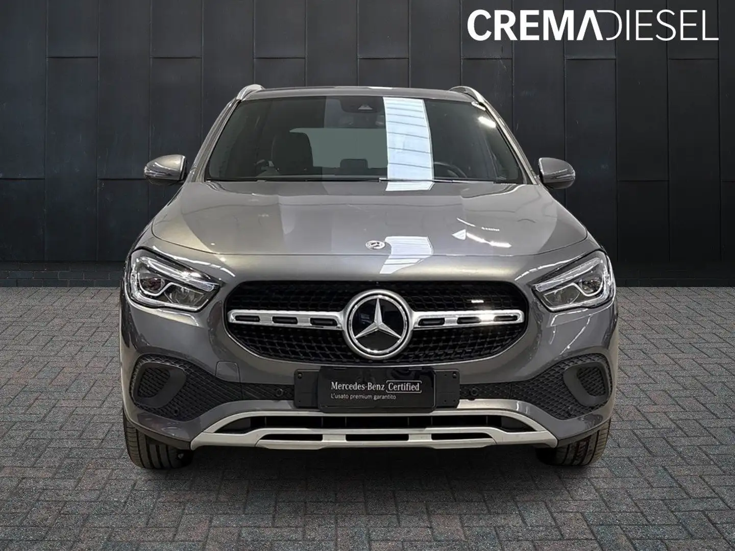 Mercedes-Benz GLA 180 GLA 180 d Sport auto Grigio - 2
