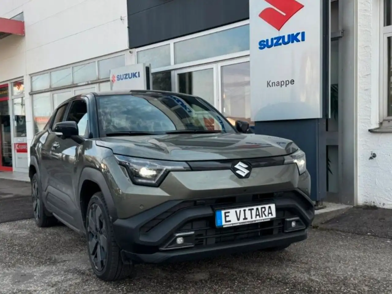 Suzuki e Vitara eVitara,Comfort+,Allgrip,SHZ,PDC,360°Cam,Carplay — photo 1 of 32