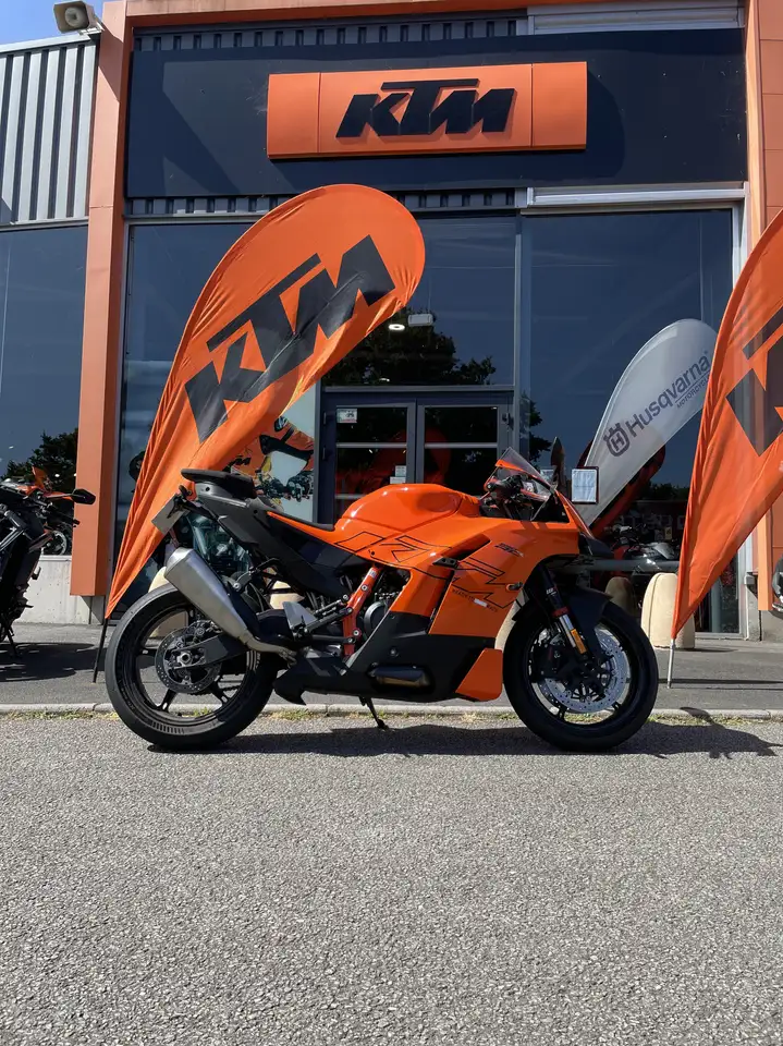 KTM