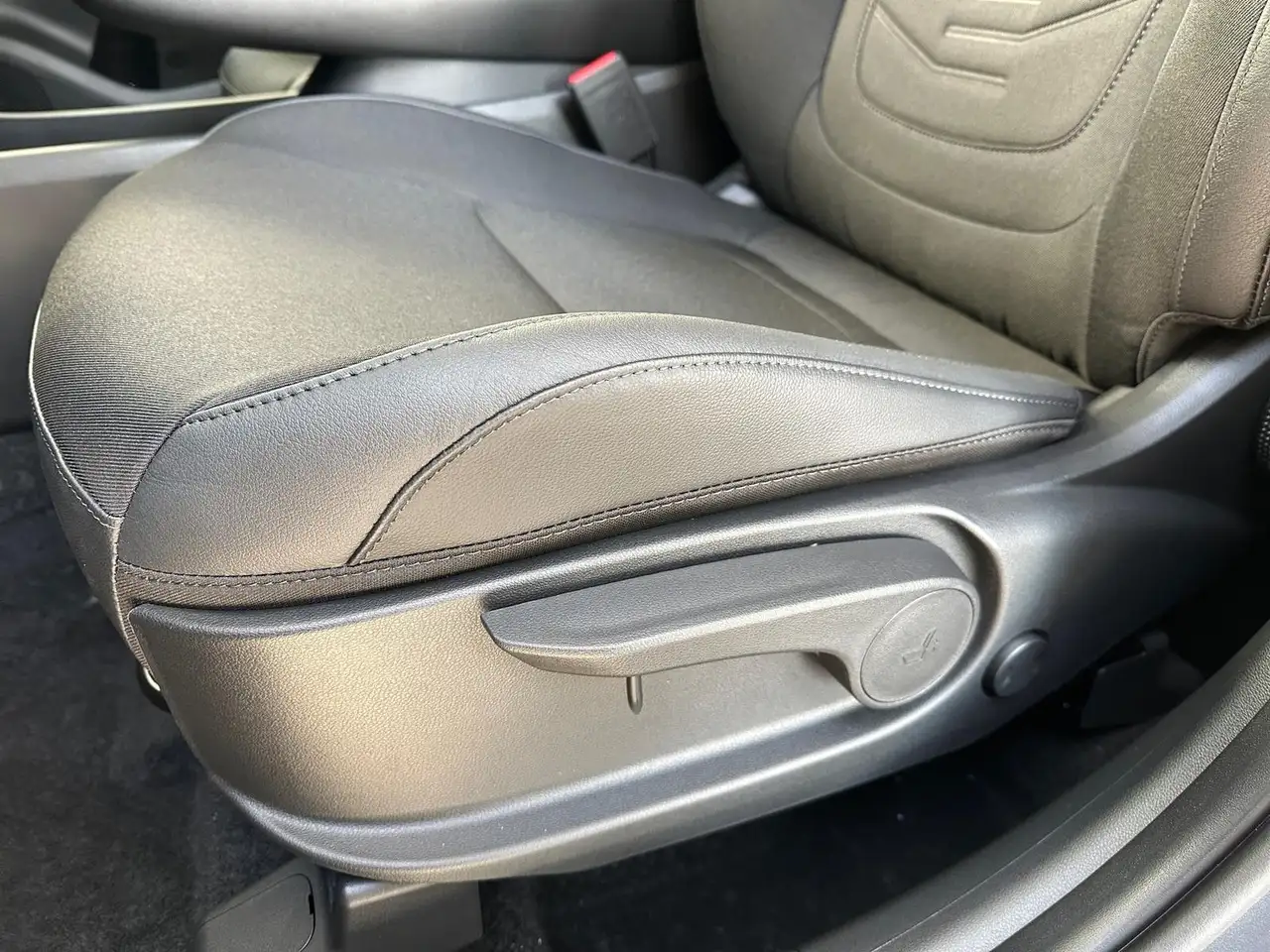 Hyundai TUCSON Hybrid Trend Navi+virtCP+ACC+Kamera+SHZ+PDC+Privac 24