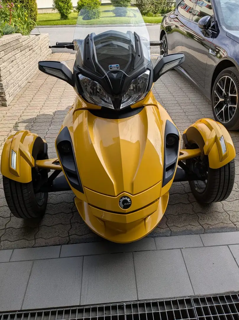Can-Am Spider Jaune - 1