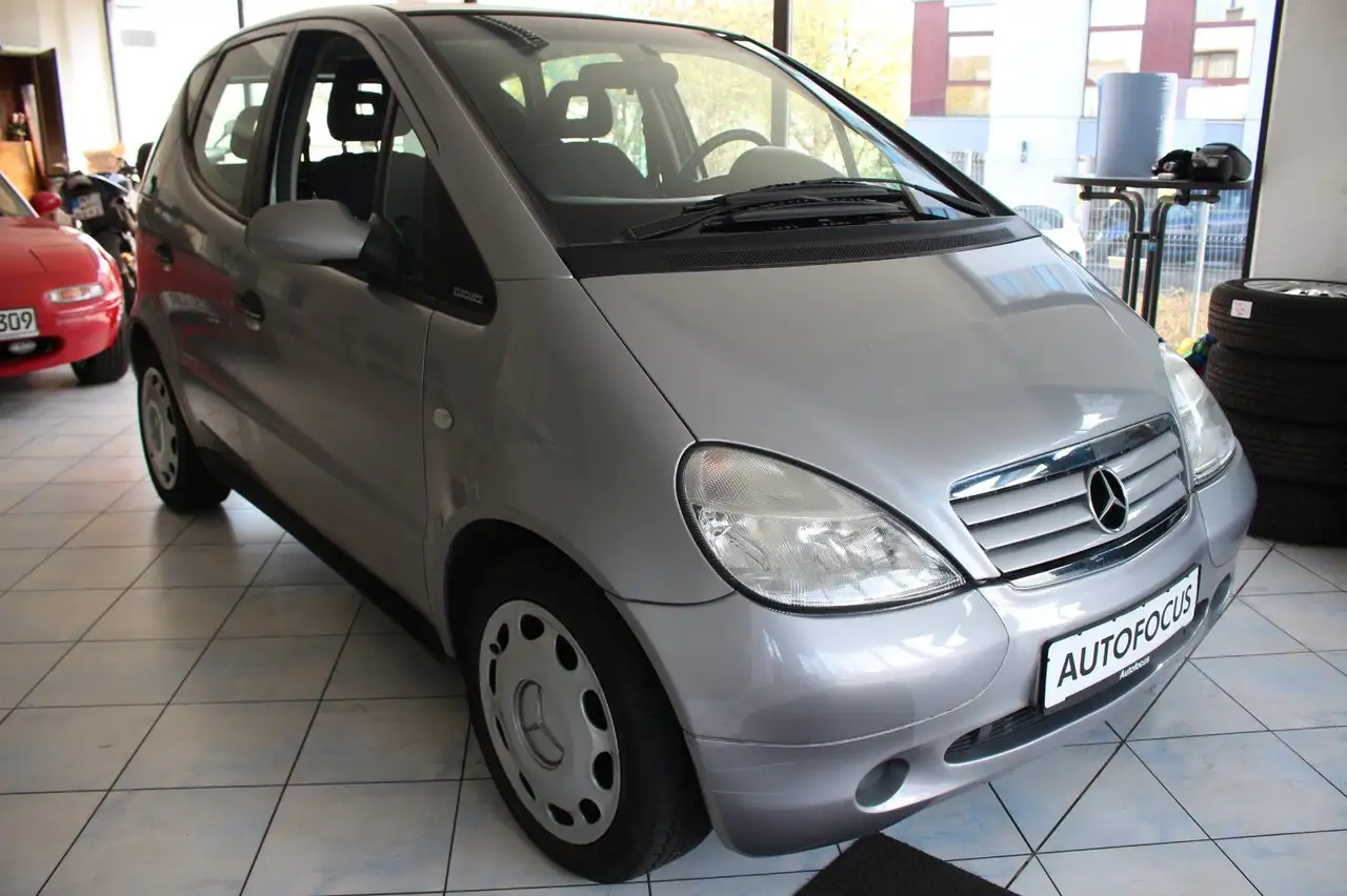 Mercedes-Benz A 160