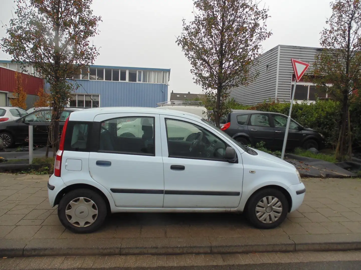 Fiat Panda 1.2 Active 10-2010 MET TREKHAAK Azul - 1