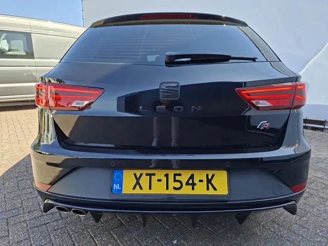 Seat Leon view 14