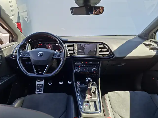 Seat Leon view 4