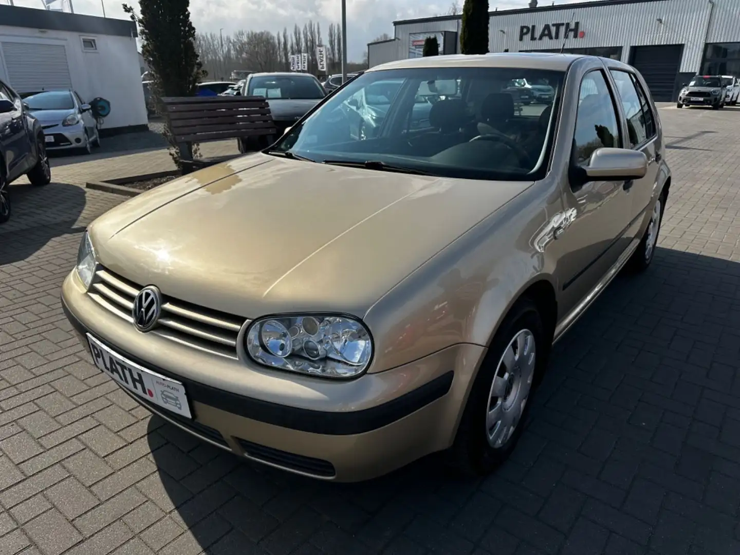 Volkswagen Golf 2.0 Auto EU3 Comfortline Gold - 2