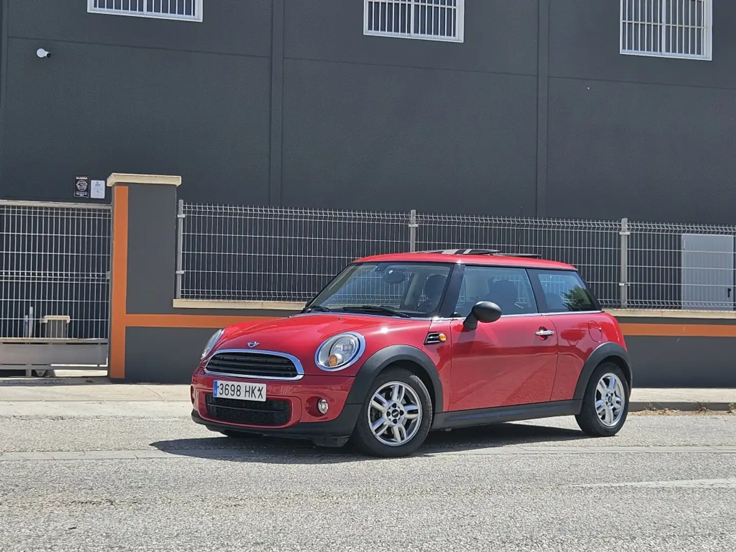 MINI One D Rojo - 1