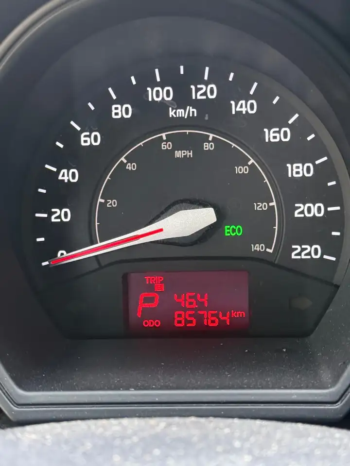 Kia Rio снимка Kia Rio