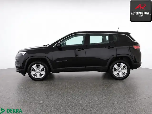 Jeep Compass view 2