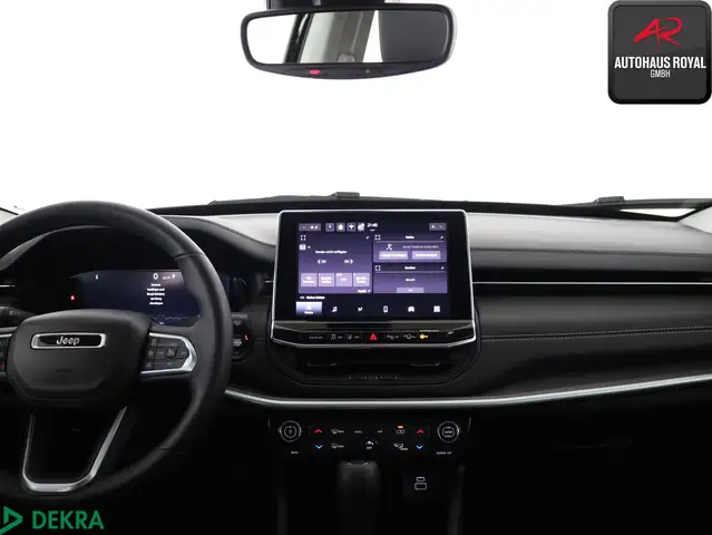 Jeep Compass view 9