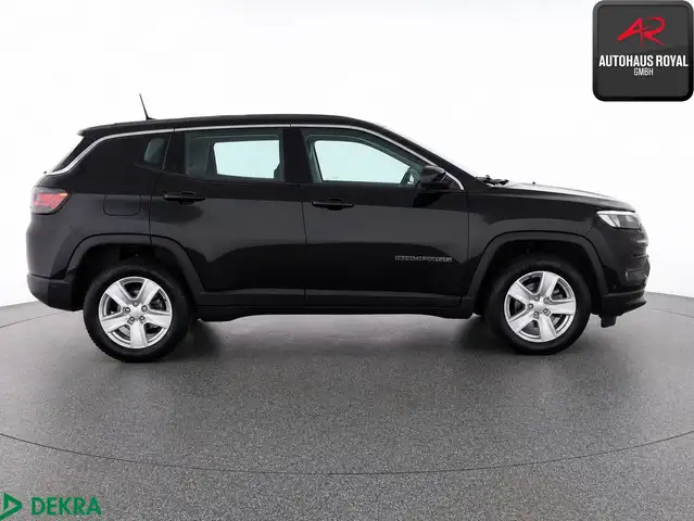 Jeep Compass view 6