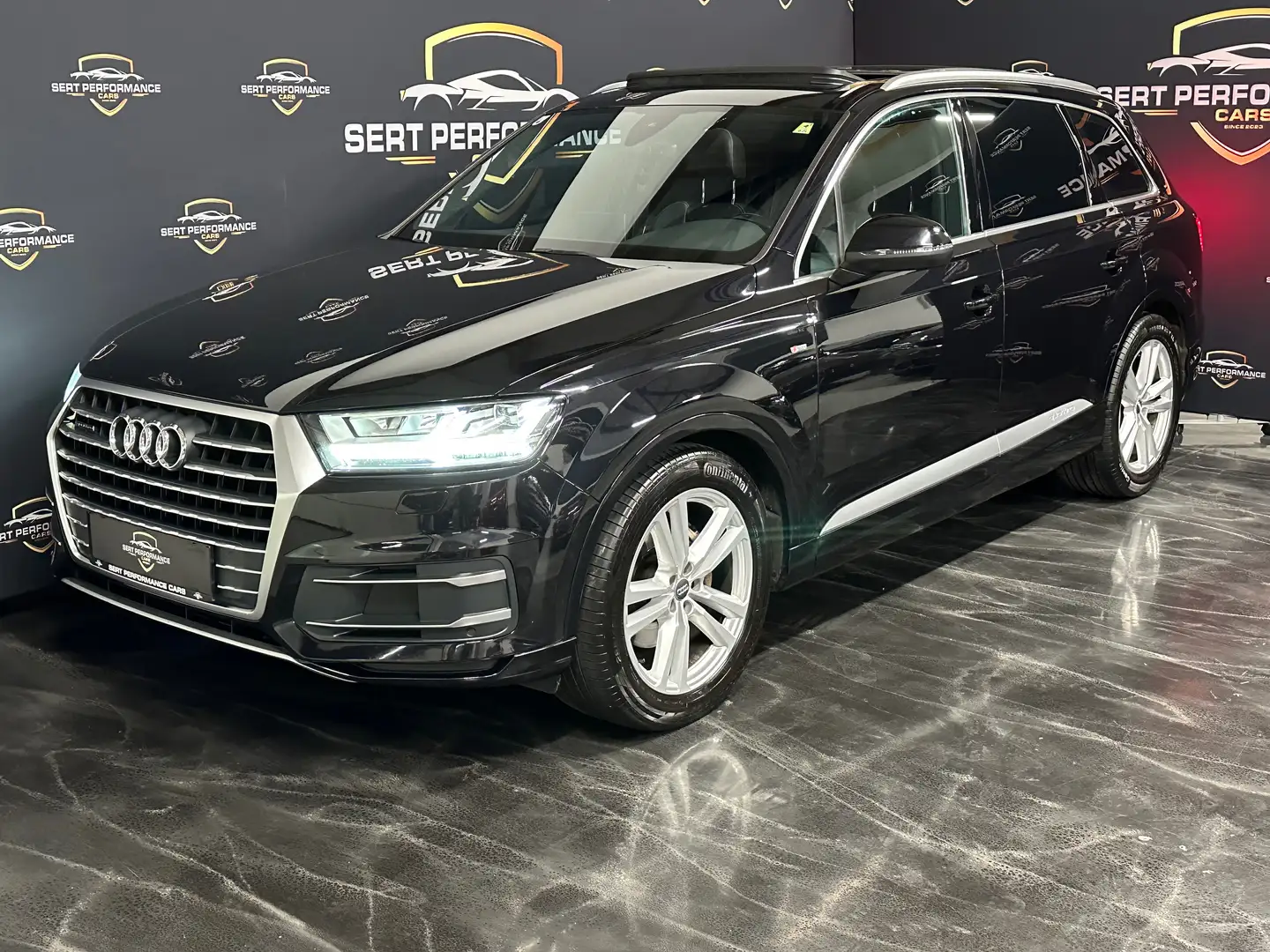 Audi Q7 3.0 TDI quattro S-LINE Noir - 1