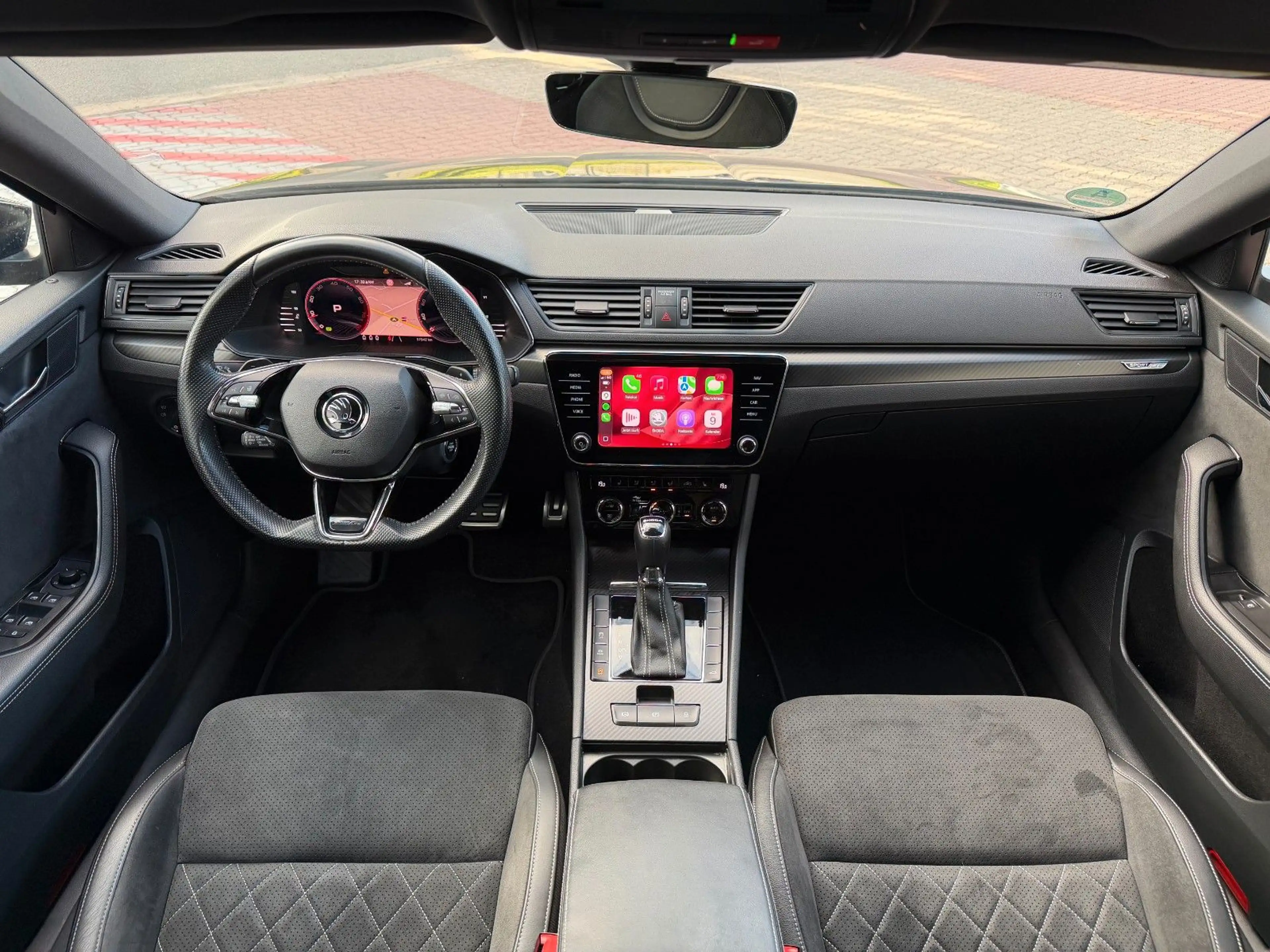 Skoda Superb Combi 2.0 TSI Sportline DSG STDHZ NAVI BT — photo 12