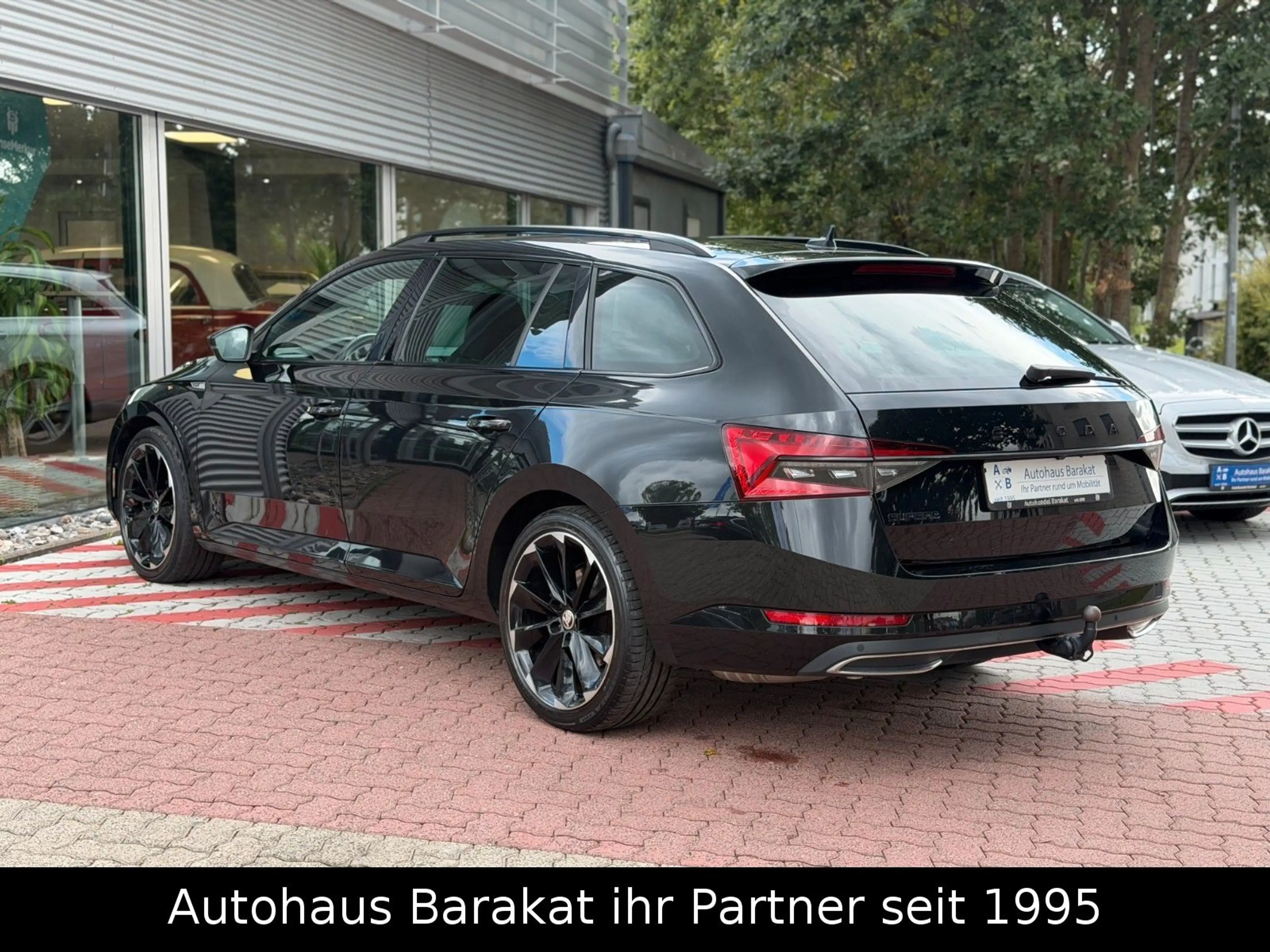 Skoda Superb Combi 2.0 TSI Sportline DSG STDHZ NAVI BT — photo 6