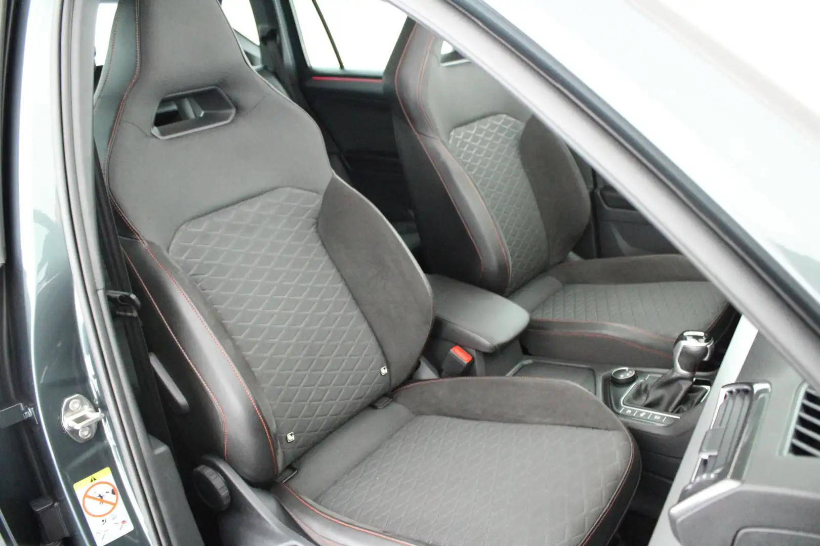 SEAT Tarraco 1.5 TSI 150pk FR Business Intense 7Pers. Led Panor Verde - 2